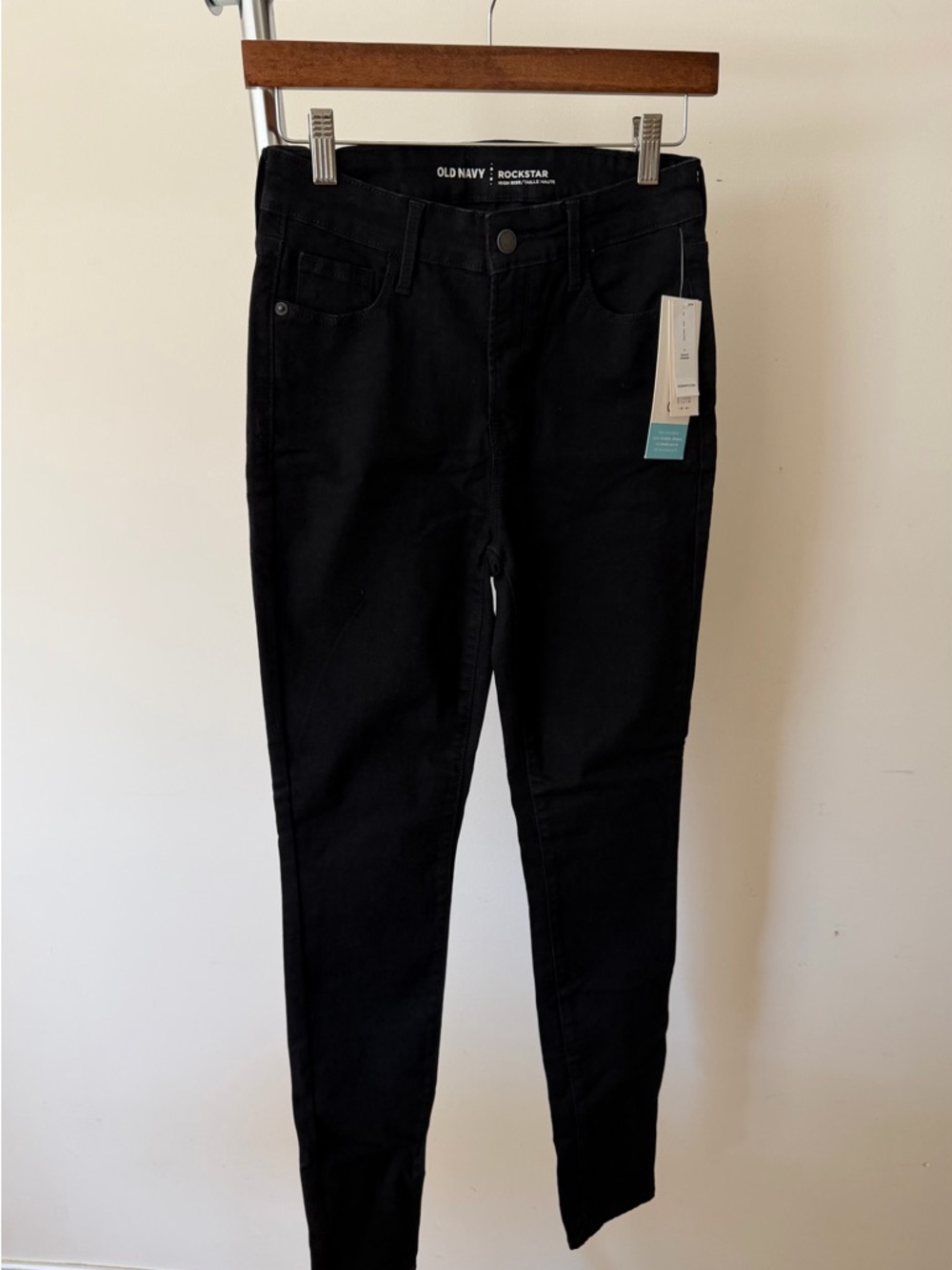 Old Navy Black Rockstar Skinny Jeans - Women's